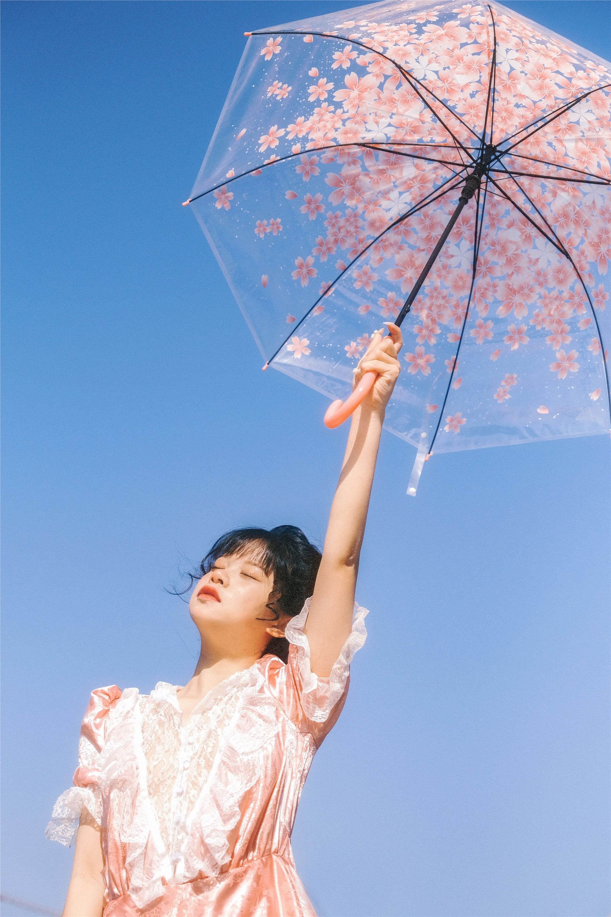 YITUYU艺图语 2025.01.22 少女的梦里 张张